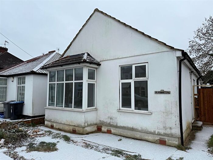 4 Bedroom Detached Bungalow To Rent In Beaumont Avenue, Wembley, HA0