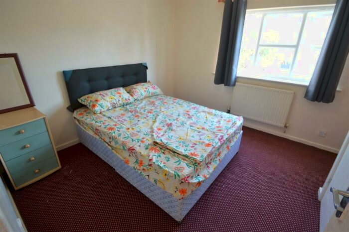 2 Bedroom House To Rent In Venture Scout Way, Cheetwood, Manchester, M8