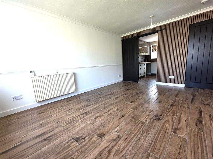 1 Bedroom Flat To Rent In Ballochmyle, St Leonards, East Kilbride, G74