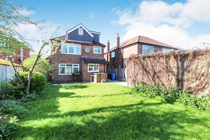 4 Bedroom Detached House To Rent In Lightborne Road, Sale, M33