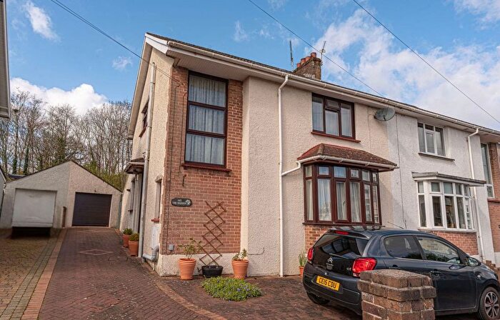 4 Bedroom Semi Detached House For Sale In Oaklands Road, Bridgend, CF31