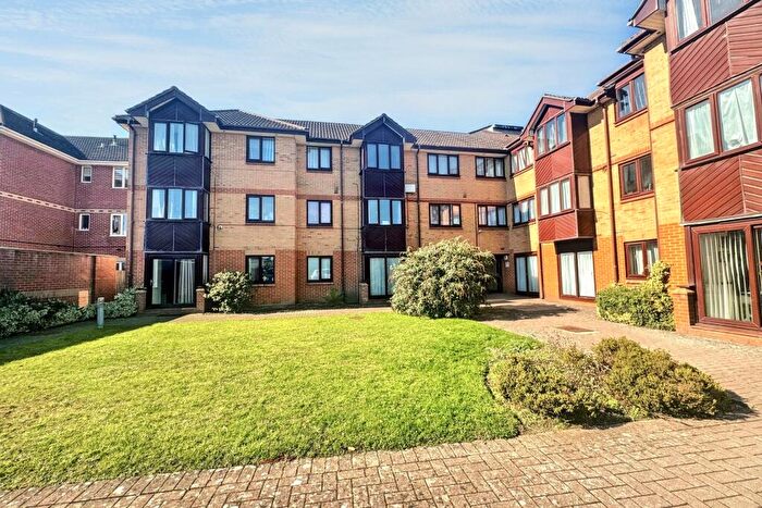 1 Bedroom Flat For Sale In Bournemouth, BH1