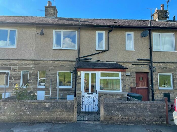 3 Bedroom Terraced House To Rent In Aireside Avenue, Cononley, BD20