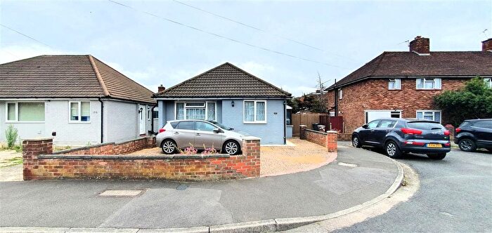 2 Bedroom Bungalow For Sale In Bedfont Close, Bedfont, TW14