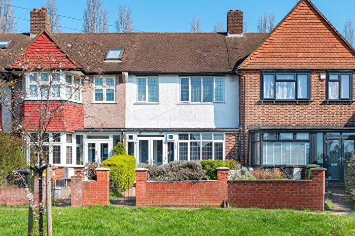 3 Bedroom Terraced House For Sale In Conisborough Crescent, Catford, London, SE6