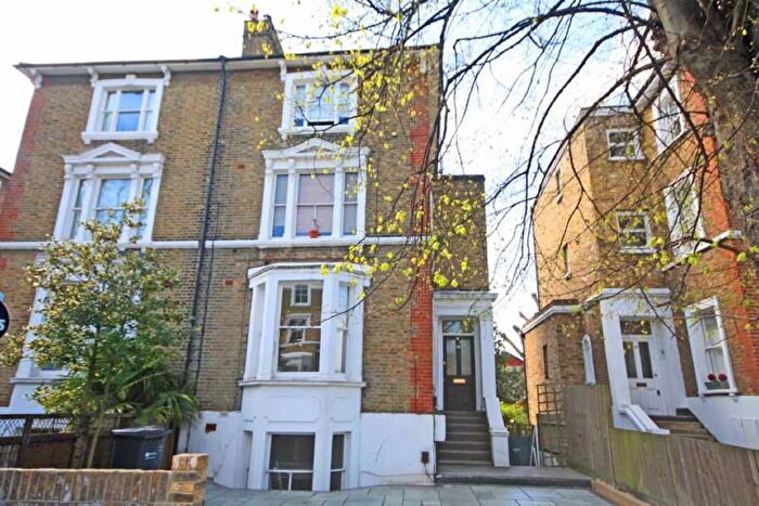 1 Bedroom Flat To Rent In Church Road, Richmond, TW9
