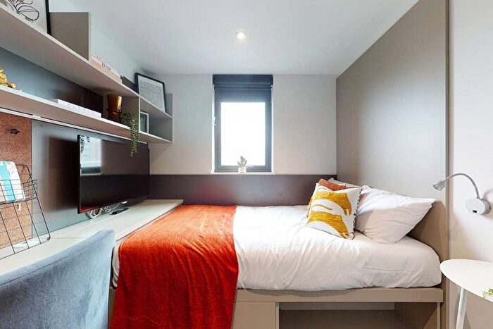 Studio To Rent In Holbrook House, Victoria Road, W3