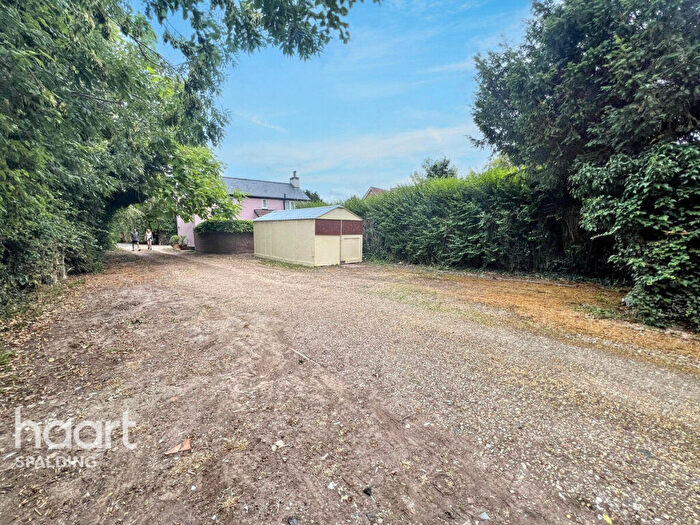2 Bedroom Bungalow For Sale In Drove Road, Shepeau Stow, PE12