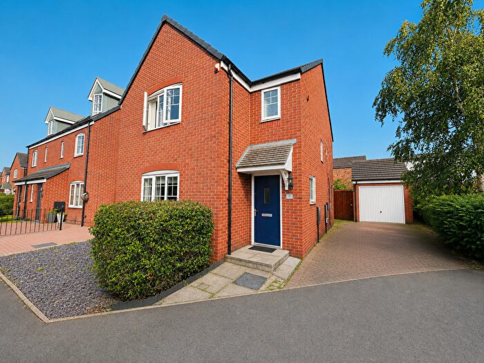3 Bedroom Detached House For Sale In Walnutwood Avenue, Bamber Bridge, Preston, PR5