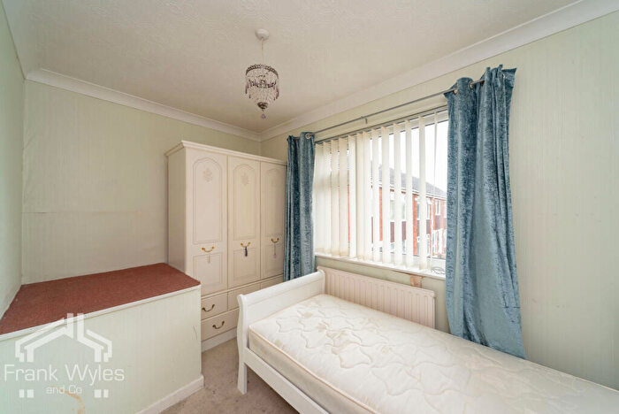 2 Bedroom Apartment For Sale In Settle Court, St Annes, Lytham St. Annes, Lancashire, FY8