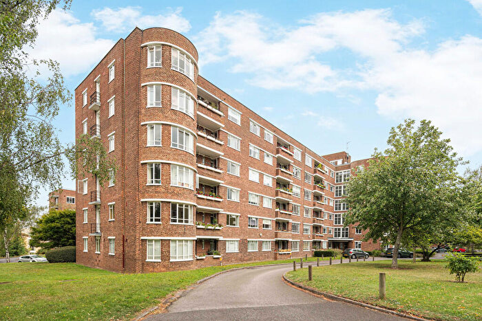 2 Bedroom Apartment For Sale In Champion Hill, SE5