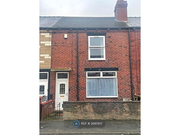 2 Bedroom Terraced House To Rent In Barleyhill Road, Garforth, Leeds, LS25