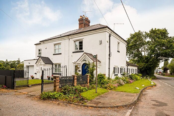 3 Bedroom Semi-Detached House For Sale In Parkgate Road, Mollington, Chester, CH1