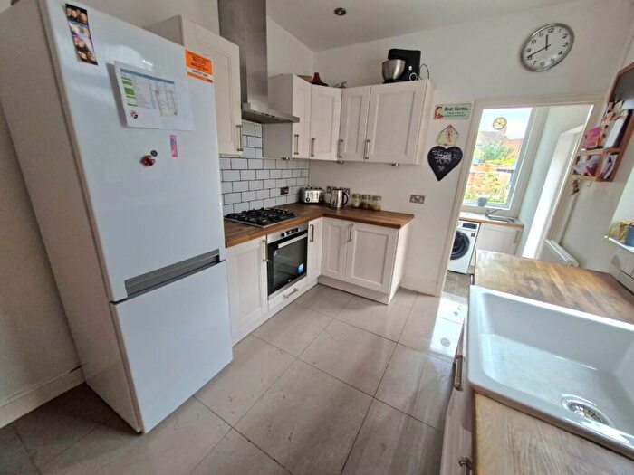 3 Bedroom Terraced House For Sale In Towcester Road, Far Cotton, Northampton, NN4