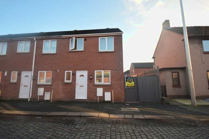 2 Bedroom Town House To Rent In Rydal Street, Carlisle, CA1