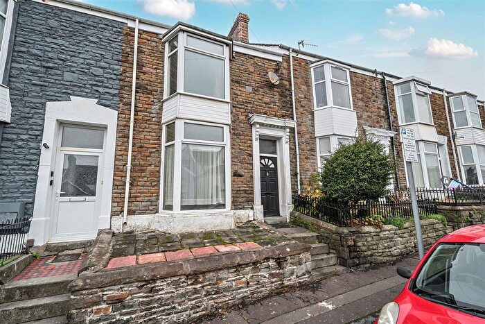 3 Bedroom Terraced House For Sale In Cromwell Street, Mount Pleasant, Swansea, SA1