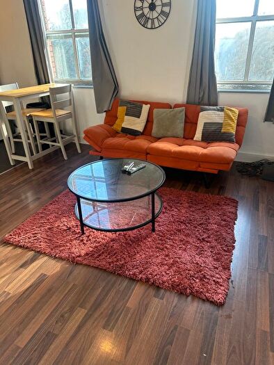 1 Bedroom Flat To Rent In One Bed Flat, New Road, Southampton, SO14