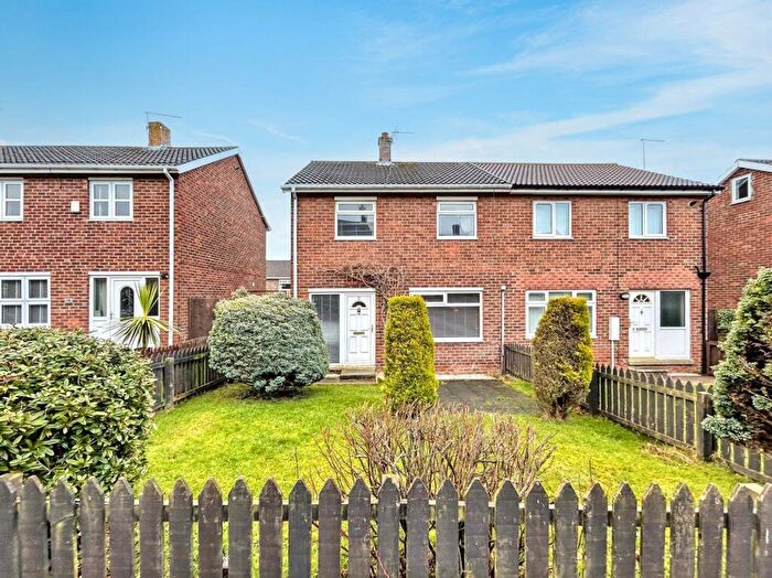 2 Bedroom Semi-Detached House For Sale In Hertford Place, Peterlee, Durham, SR8