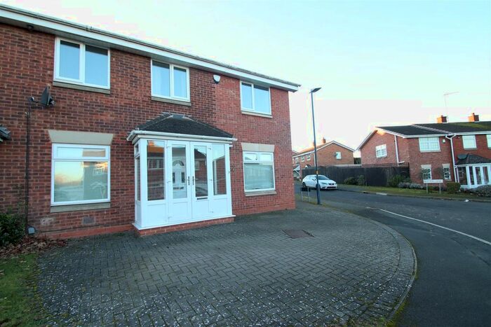 4 Bedroom Property To Rent In Lytton Lane, Quinton, Birmingham, B32