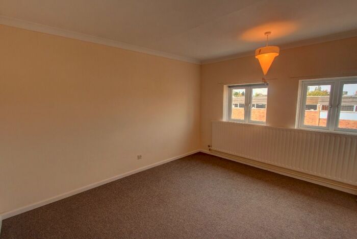 3 Bedroom Flat To Rent In Leicester Road, Wigston, LE18