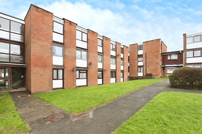 2 Bedroom Flat For Sale In Downland Place, Adastral Road, Poole, BH17