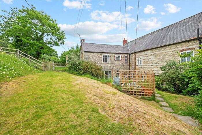 3 Bedroom End Of Terrace House To Rent In Dorset, DT2