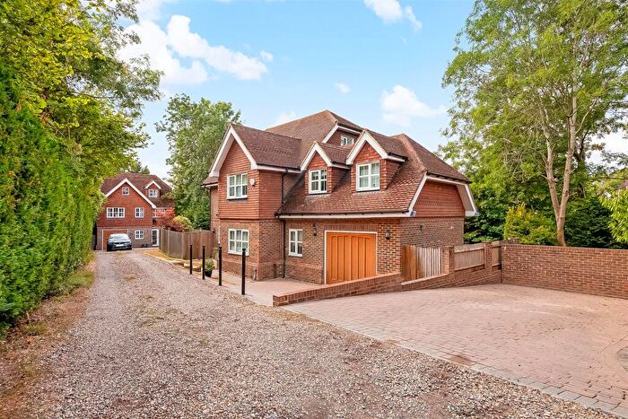 5 Bedroom House For Sale In Purley Bury Close, Purley, CR8