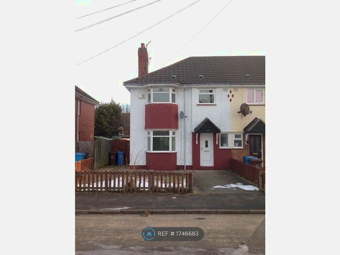 3 Bedroom Terraced House To Rent In Ampleforth Grove, Hull, HU5