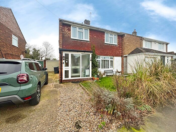 3 Bedroom Semi Detached House For Sale In Churchill Close, Flackwell Heath, High Wycombe, HP10