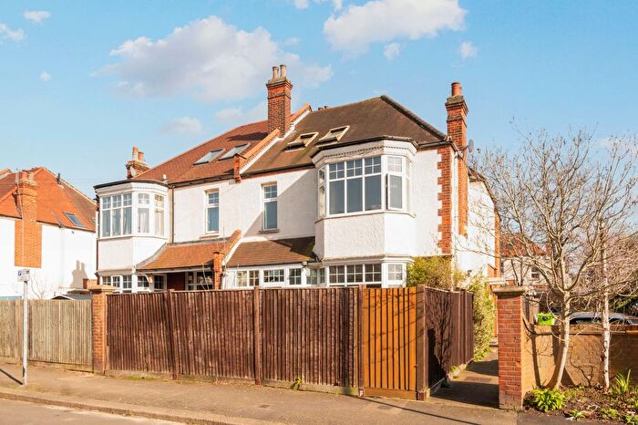 3 Bedroom End Terrace House For Sale In Oakwood Road, Raynes Park, SW20