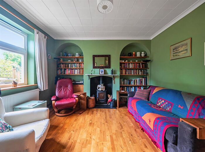 3 Bedroom Terraced House For Sale In Needham Terrace, London, NW2