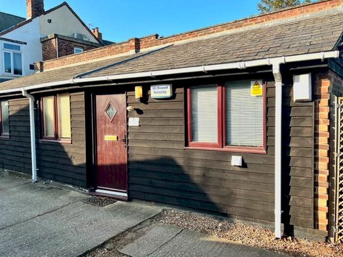 Studio To Rent In Aylesbury Road, Aylesbury, HP22