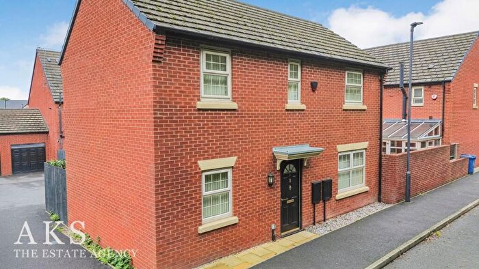 3 Bedroom Detached House For Sale In Bramblehedge Drive, Sinfin, DE24