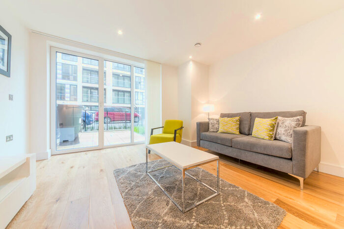 1 Bedroom Apartment To Rent In West Court, Grove Place, Eltham, London, SE9