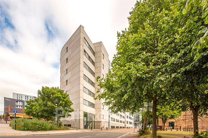 2 Bedroom Flat For Sale In Citygate, Newcastle Upon Tyne, Tyne And Wear, NE1