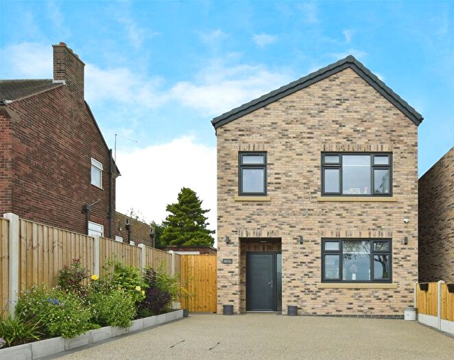 4 Bedroom Detached House For Sale In Fox Lane, Sheffield, South Yorkshire, S12