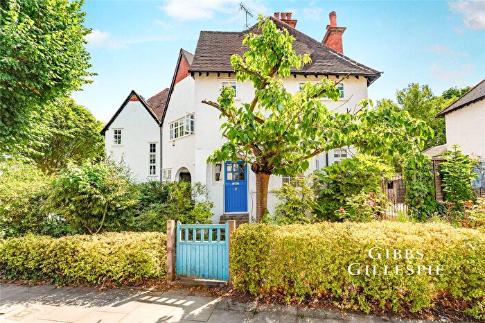 3 Bedroom End Of Terrace House To Rent In Brunner Road, London, W5