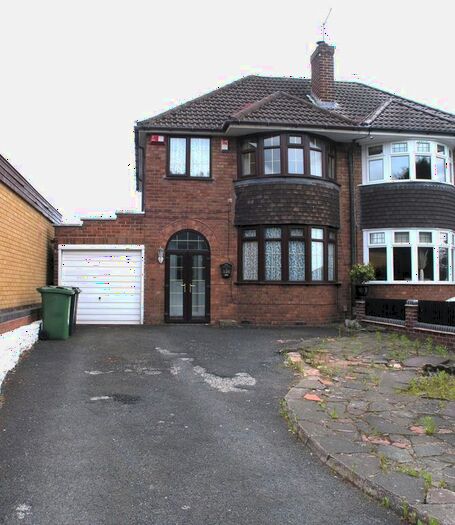 3 Bedroom Semi-Detached House To Rent In Dreadnought Road, Brierley Hill, DY5