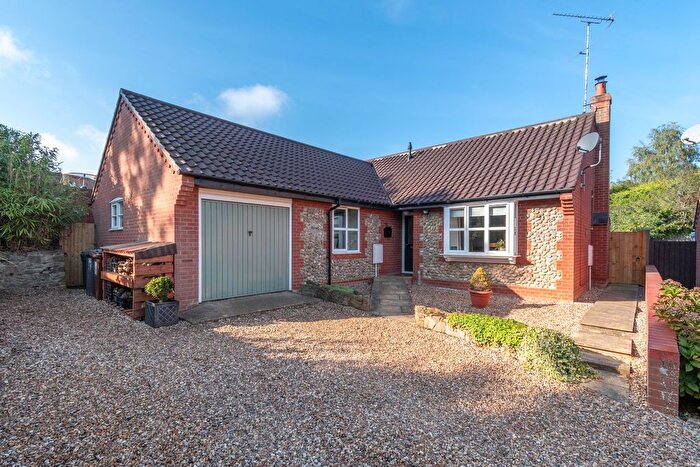 3 Bedroom Detached Bungalow For Sale In William Road, Fakenham, NR21