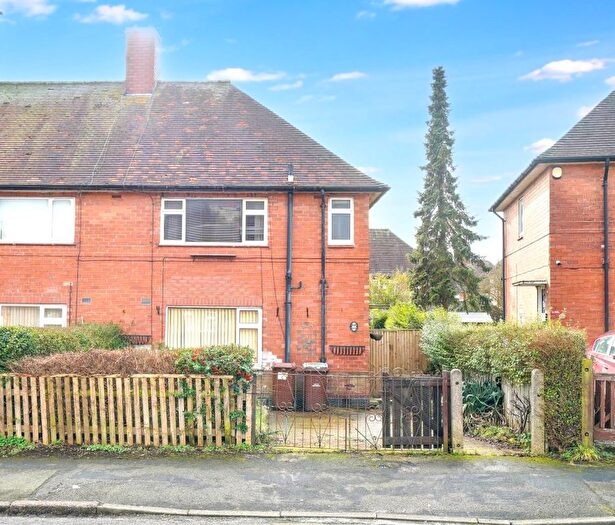 3 Bedroom End Terrace House For Sale In Whitwell Road, Nottingham, NG8