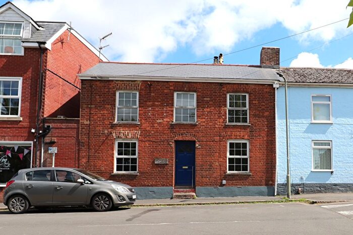 Property For Sale In Well Street, Exeter, EX4
