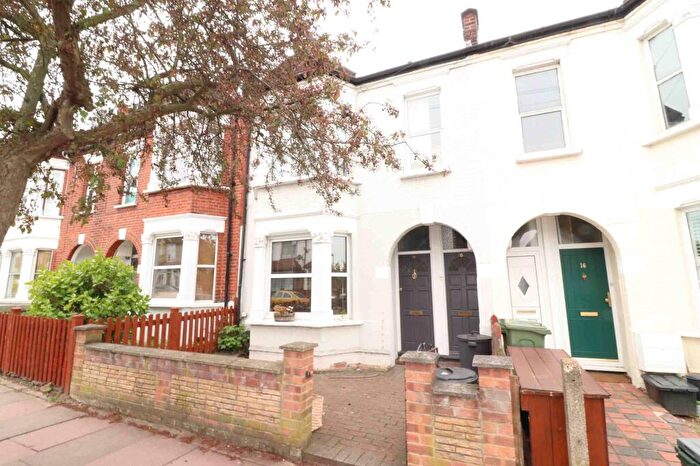 2 Bedroom Flat To Rent In Felmingham Road, Anerley, SE20