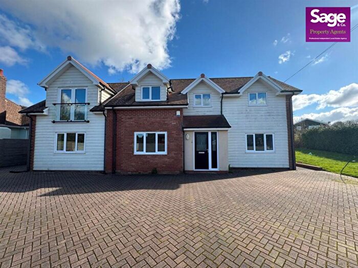 5 Bedroom Detached House For Sale In Ashford Close South, NP44