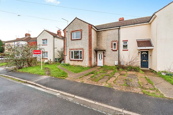 3 Bedroom Semi Detached House For Sale In The Quadrangle, Eastleigh, SO50