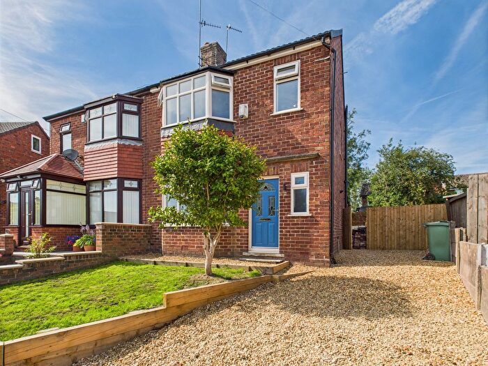 3 Bedroom Semi-Detached House For Sale In Braeside Crescent, Billinge, WN5