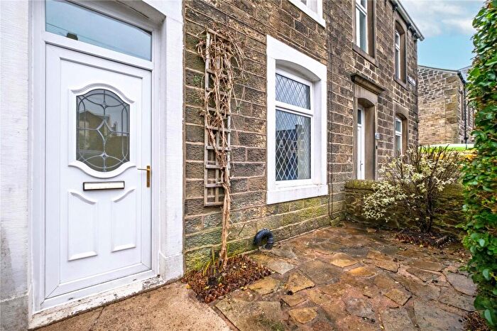 2 Bedroom Terraced House For Sale In Park Road, Barnoldswick, Lancashire, BB18