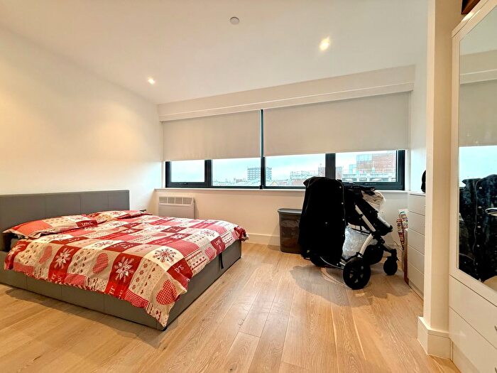 1 Bedroom Flat To Rent In Romney Place, Maidstone, ME15
