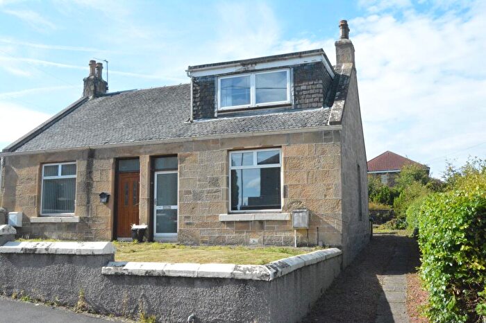 2 Bedroom Cottage For Sale In Cross Brae, Shieldhill, FK1