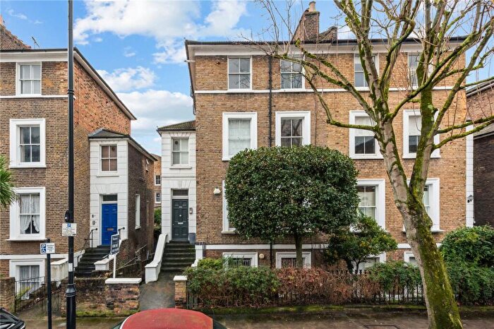 1 Bedroom Apartment For Sale In Englefield Road, London, N1