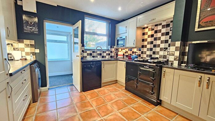 3 Bedroom End Of Terrace House For Sale In Eastbanks, Sleaford, NG34